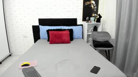 Snapshot of heidixcutie chatting on 10, 4, 2026 Heidi online show from 10, 4, 2026