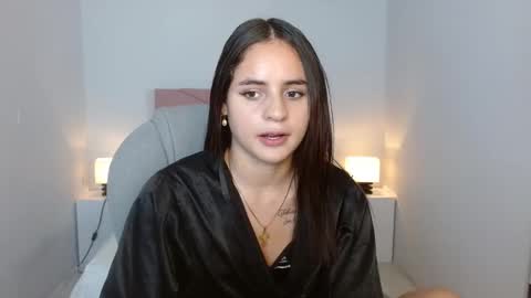 Snapshot of heidy_hoiss chatting on 20, 12, 2024 Heidy online show from 20, 12, 2024