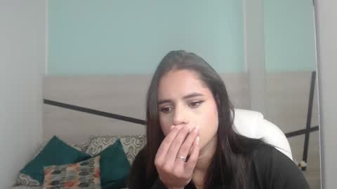 Snapshot of heidy_hoiss chatting on 7, 1, 2025 Heidy online show from 7, 1, 2025