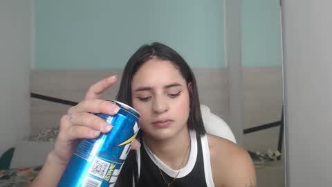 Snapshot of heidy_hoiss chatting on 11, 1, 2025 Heidy online show from 11, 1, 2025