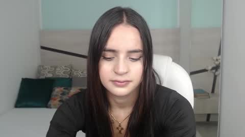 Snapshot of heidy_hoiss chatting on 8, 2, 2025 Heidy online show from 8, 2, 2025