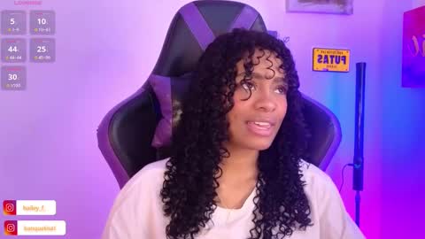 Snapshot of heily_fox chatting on 8, 2, 2025 HEILY online show from 8, 2, 2025