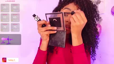 Snapshot of heily_fox chatting on 9, 3, 2025 HEILY online show from 9, 3, 2025