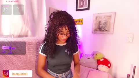 Snapshot of heily_fox chatting on 10, 3, 2025 HEILY online show from 10, 3, 2025