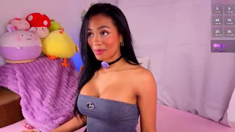 Snapshot of heily_fox chatting on 9, 11, 2025 HEILY online show from 9, 11, 2025