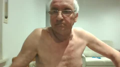 Snapshot of heinklotz chatting on 2, 5, 2026 heinklotz online show from 2, 5, 2026