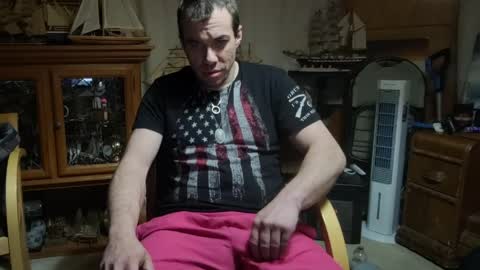 Snapshot of heisherrmann chatting on 7, 4, 2026 xxScubaStevexx online show from 7, 4, 2026