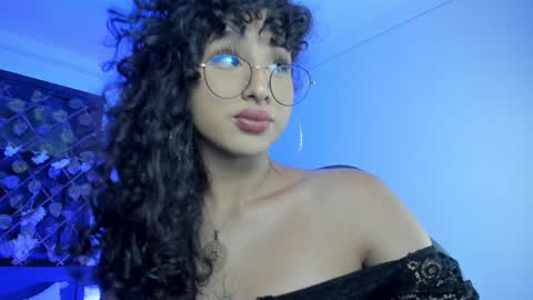 Snapshot of heka_prudence chatting on 7, 12, 2024 Heka Prudence online show from 7, 12, 2024