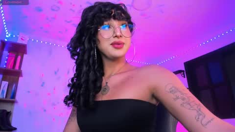 Snapshot of heka_prudence chatting on 12, 2, 2025 Heka Prudence online show from 12, 2, 2025