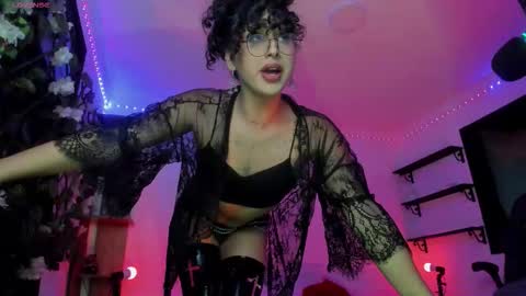 Snapshot of heka_prudence chatting on 28, 9, 2025 Heka Prudence online show from 28, 9, 2025