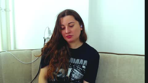 Snapshot of helen_adams_ chatting on 4, 12, 2024 helen_adams_ online show from 4, 12, 2024