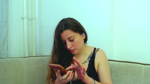 Snapshot of helen_adams_ chatting on 12, 12, 2024 helen_adams_ online show from 12, 12, 2024