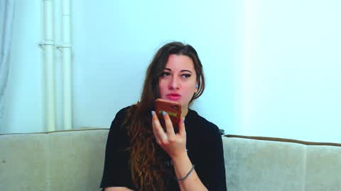 Snapshot of helen_adams_ chatting on 26, 12, 2024 helen_adams_ online show from 26, 12, 2024