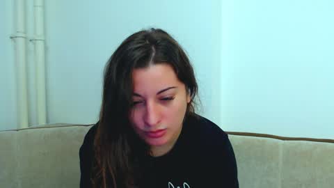 Snapshot of helen_adams_ chatting on 5, 1, 2025 helen_adams_ online show from 5, 1, 2025