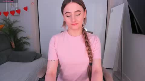 Snapshot of helena_lorente chatting on 26, 4, 2026 Helen online show from 26, 4, 2026