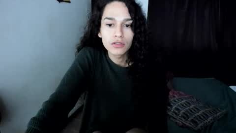 Snapshot of helena_spellman chatting on 16, 4, 2026 helena_spellman online show from 16, 4, 2026