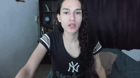 Snapshot of helena_spellman chatting on 22, 5, 2026 helena_spellman online show from 22, 5, 2026