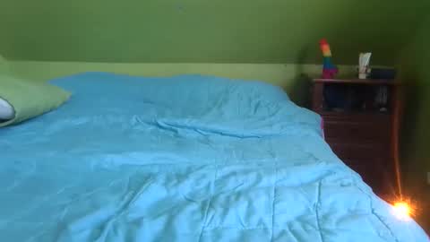 helenacarmine online show from 5, 3, 2026