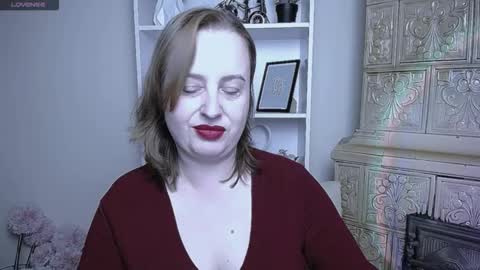Snapshot of helenbrais chatting on 20, 10, 2025 Helen online show from 20, 10, 2025