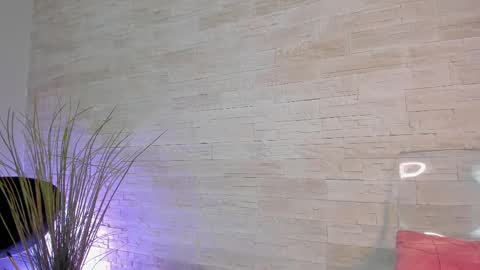 Helen online show from 7, 4, 2026