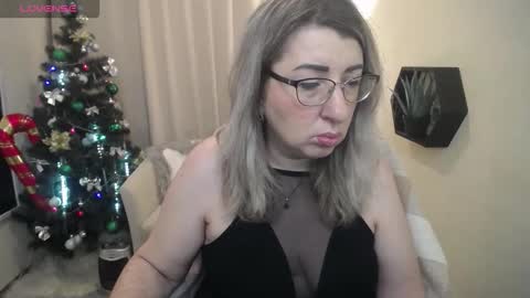 helenenigma online show from 20, 12, 2025