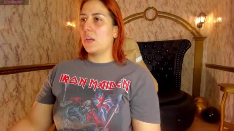 Snapshot of helenstanfordd chatting on 21, 11, 2025 Helen or Hells online show from 21, 11, 2025