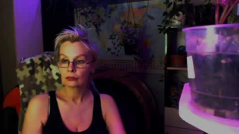 Snapshot of helgahimmele chatting on 4, 5, 2026 Helga online show from 4, 5, 2026