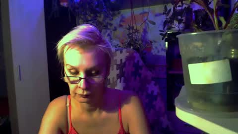 Snapshot of helgahimmele chatting on 9, 5, 2026 Helga online show from 9, 5, 2026