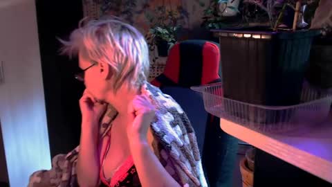 Snapshot of helgahimmele chatting on 26, 5, 2026 Helga online show from 26, 5, 2026