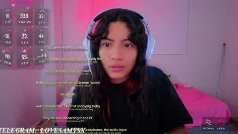 Snapshot of helia_n_amy chatting on 6, 5, 2026 Helia Transfem and Amy online show from 6, 5, 2026