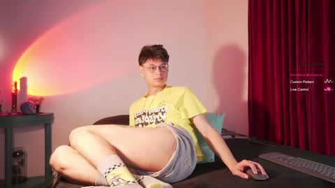 Snapshot of heliero chatting on 17, 4, 2026 Helio online show from 17, 4, 2026