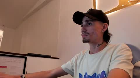 Snapshot of hell_boy66 chatting on 9, 5, 2026 Eros online show from 9, 5, 2026