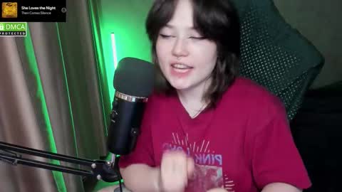 Snapshot of hell_hotline chatting on 10, 2, 2026 Red online show from 10, 2, 2026