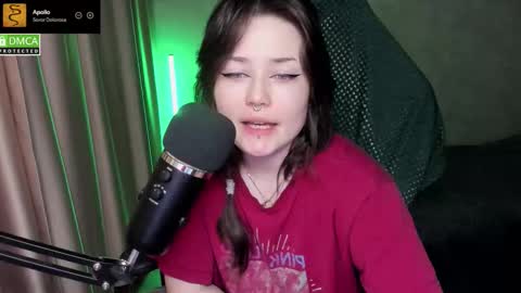 Snapshot of hell_hotline chatting on 13, 2, 2026 Red online show from 13, 2, 2026