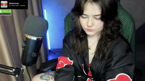 Snapshot of hell_hotline chatting on 23, 3, 2026 Red online show from 23, 3, 2026