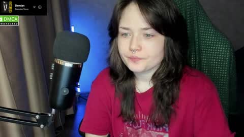 Snapshot of hell_hotline chatting on 10, 4, 2026 Red online show from 10, 4, 2026