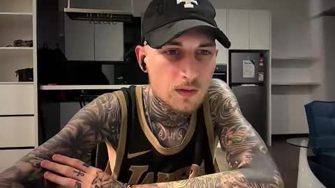 Snapshot of hellacozy chatting on 9, 2, 2026 hellacozy online show from 9, 2, 2026