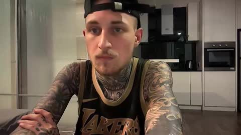 Snapshot of hellacozy chatting on 18, 2, 2026 hellacozy online show from 18, 2, 2026