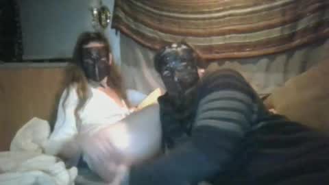 Snapshot of hellelandshadow chatting on 23, 4, 2026 hellelandshadow online show from 23, 4, 2026