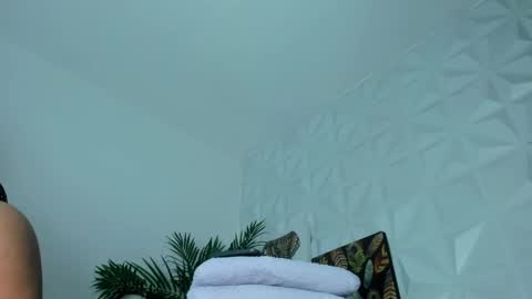 Snapshot of hellen_sky_ chatting on 14, 11, 2025 hellen online show from 14, 11, 2025