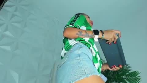 Snapshot of hellen_sky_ chatting on 23, 5, 2026 hellen online show from 23, 5, 2026