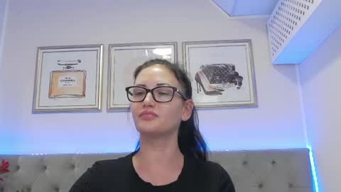    online show from 16, 5, 2026