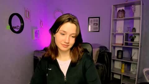 Helli online show from 12, 3, 2025