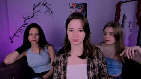 Helli online show from 22, 11, 2025