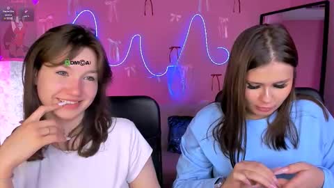 Snapshot of helli_belli chatting on 7, 3, 2026 Helli online show from 7, 3, 2026