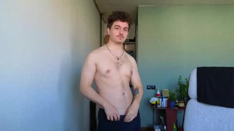 Snapshot of hellish_sugar chatting on 7, 4, 2026 Remy online show from 7, 4, 2026