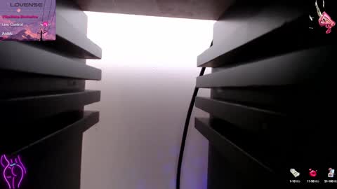 Snapshot of hello_candy chatting on 12, 12, 2024 Candy online show from 12, 12, 2024