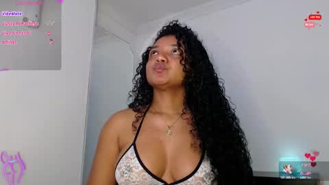 Snapshot of hello_candy chatting on 29, 9, 2025 Candy online show from 29, 9, 2025