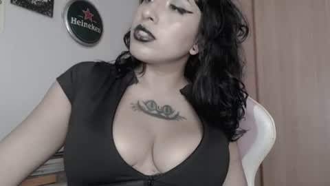 Snapshot of hello_demonkitty chatting on 15, 7, 2026 SIMONA online show from 15, 7, 2026