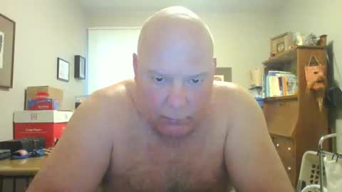 Snapshot of helloforfun111 chatting on 20, 5, 2026 helloforfun111 online show from 20, 5, 2026